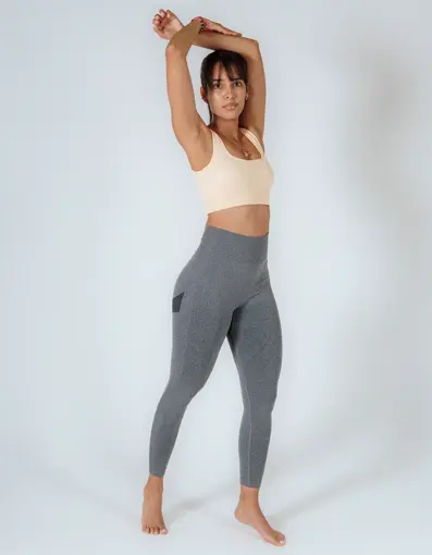 Imagen del producto: Leggins Deportivos Essential gris